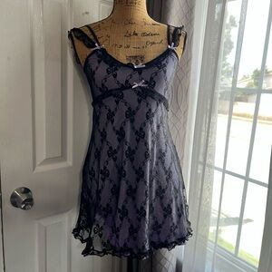 Elegant Black and Purple Lace Chemise